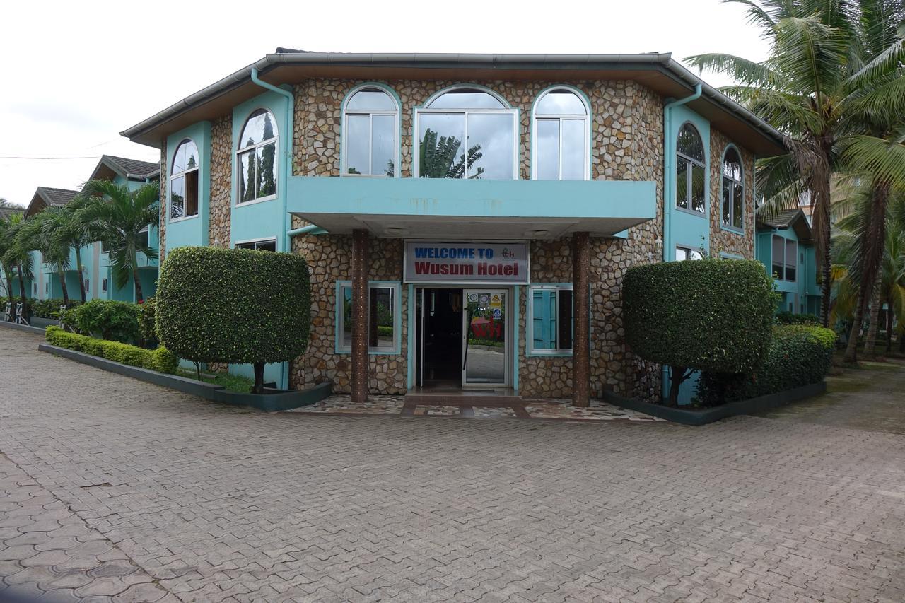 Wusum Hotel Makeni エクステリア 写真